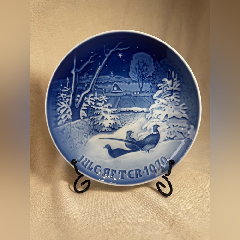 B&G 1970 Pheasants in the Snow Christmas Plate 7.25”